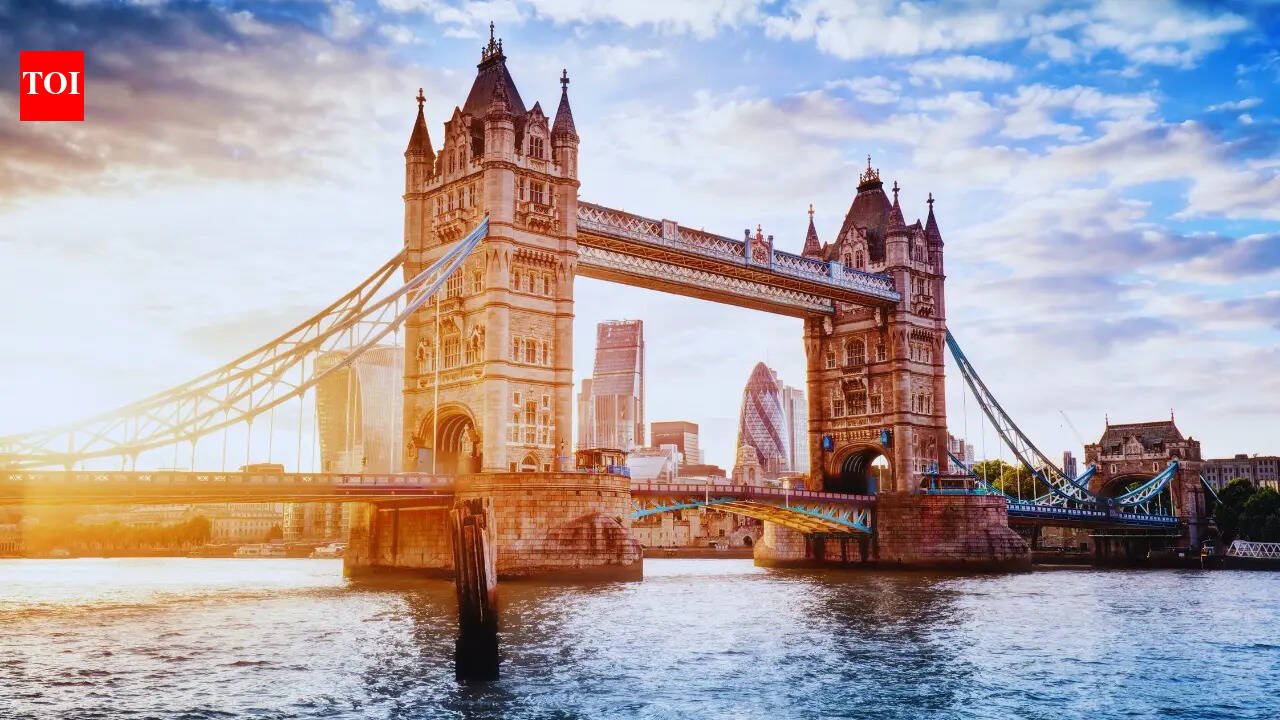 Which are the 10 most powerful cities in the world?